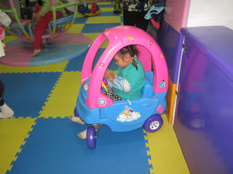 淘氣堡、淘氣堡廠家只選廣州朗智康體www.langzhikt.cn 淘氣堡、淘氣堡廠家只選廣州非帆游樂